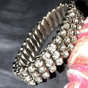 Vintage Rhinestone Expansion Bracelet